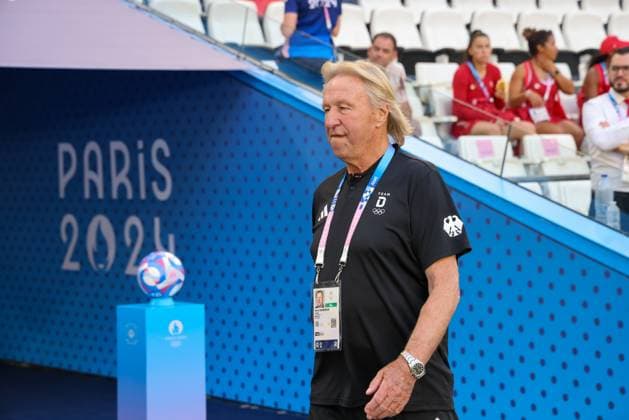 - Olympic women s soccer quarter-final between Canada and Germany in Marseille - 03 08 2024 - France Provence-Alpes-Cote d Azur Marseille - German coach Horst Hrubesch. Olympic Games, Olympische Spiele, Olympia, OS Paris 2024, women s soccer quarter-final between Canada and Germany in Marseille  SylvainxRostaingx xLexPictorium LePictorium_0295497