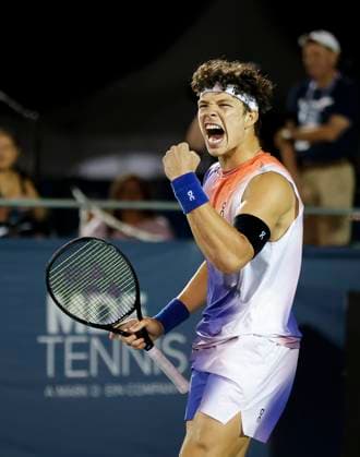 August 3, 2024: Ben Shelton (USA) celebrates a point during the 2024 Mubadala Citi DC Open tennis tournament being played at Rock Creek Park Tennis Center in Washington, D.C. CSM District Of Columbia United States of America - ZUMAc04_ 20240803_zma_c04_379 Copyright: xJustinxCooperx
