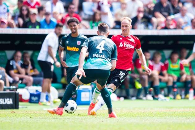 03 08 2024 Soccer, 2024 2025, 2 Bundesliga, 1 Matchday, Hannover 96 SSV Jahn Regensburg R Havard Nielsen Hannover DFL REGULATIONS PROHIBIT ANY USE OF PHOTOGRAPHS AS IMAGE SEQUENCES AND OR QUASI VIDEO