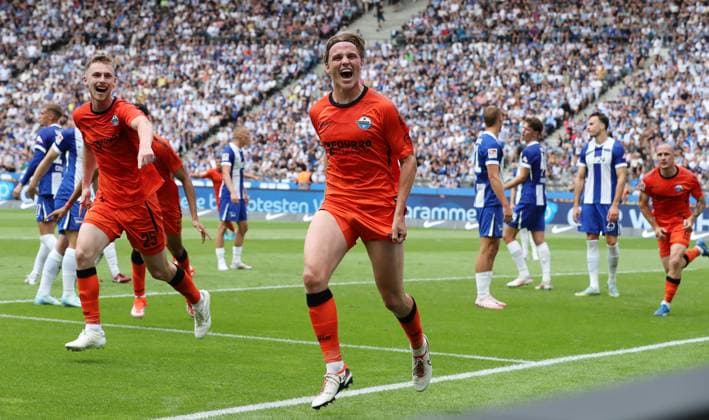 Felix Götze cheers after 0 1 joy emotion jubilation sport soccer soccer DFL 2 Bundesliga men 1 matchday season 2024 2025 03 08 2024 Hertha BSC Berlin vs SC Paderborn SCP DFL regulations prohibit any use of photographs as image sequences and or quasi video