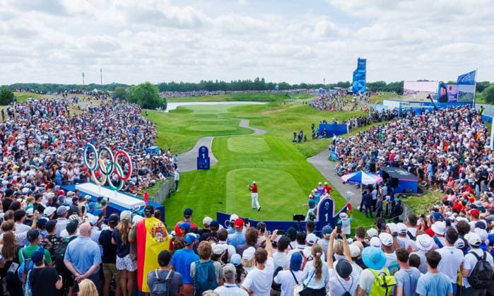 Paris 2024 Olympic Games, Olympische Spiele, Olympia, OS Le Golf National, Paris, France 4 8 2024 Men s Individual Stroke Play Japan™s Hideki Matsuyama takes his tee shot on the first hole Hideki Matsuyama takes his tee shot on the first hole 4 8 2024  Copyright: x INPHO JamesxCrombiex JRY15794