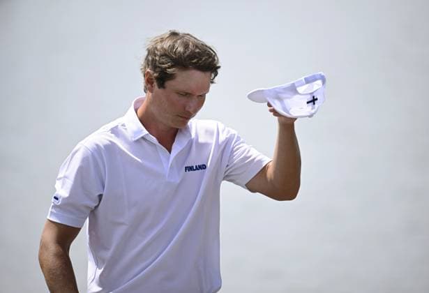 Tapio Pulkkanen of Finland competes during men s individual stroke play of golf at the Paris Summer Olympic Games, Olympische Spiele, Olympia, OS in Le Golf National on August 4, 2024. Paris France LKFTJK20240804153728IVQW  Copyright: xAnttixAimo-Koivistox LKFTJK20240804153728IVQW