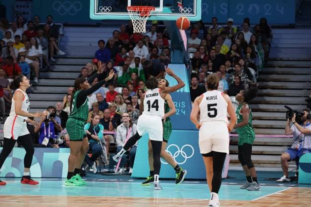 Action Women basketball, Canada vs Nigeria, Women s preliminary round during the Olympic Games, Olympische Spiele, Olympia, OS Paris 2024 - photo Laurent Sanson DPPI Panoramic JO 2024 : BASKET BALL - Canada vs Nigeria - Jeux Olympiques 2024 - Paris2024 - Lille - 04 08 2024 DPPI Panoramic 