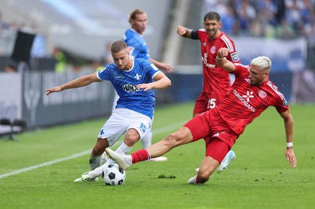 04 08 2024, xdcx, Soccer 2 Bundesliga, SV Darmstadt 98 Fortuna Düsseldorf, emonline, emspor, despor, v l , Fabian Nürnberger SV Darmstadt 98 , Jona Niemiec Fortuna Düsseldorf DFL DFB REGULATIONS PROHIBIT ANY USE OF PHOTOGRAPHS AS IMAGE SEQUENCES AND OR QUASI VIDEO Copyright: HMBxMedia Claus