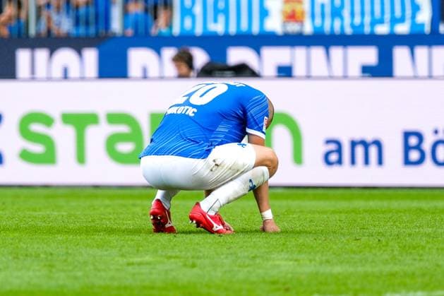 Paul Will SV Darmstadt 98, 28 is disappointed about the defeat, GER, SV Darmstadt 98 vs Fortuna Duesseldorf, Football, 2 Bundesliga, 1 Matchday, Season 2024 2025, 04 08 2024 DFL REGULATIONS PROHIBIT ANY USE OF PHOTOGRAPHS as IMAGE SEQUENCES and or QUASI VIDEO GER, SV Darmstadt 98 vs Fortuna Duesseldorf, Football, 2 Bundesliga, 1 Matchday, Season 2024 2025, 04 08 2024 Darmstadt Copyright: xEibner-Pressefoto FlorianxWieganx EP_FWD