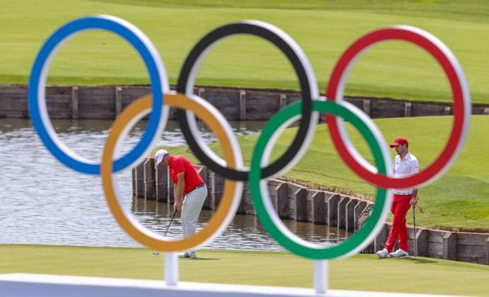 OLYMPICS - Olympic Summer Games 2024 PARIS,FRANCE,04.AUG.24 - OLYMPICS, GOLF - Olympic Summer Games Paris 2024, mens individual stroke play, final.. Image shows Sepp Straka (AUT) and Nick Taylor (CAN).  GEPAxpictures xHaraldxSteiner