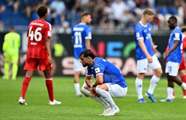 04 08 2024, xfux, Fussball 2 Bundesliga, SV Darmstadt 98 Fortuna Düsseldorf emspor, v l Fraser Hornby SV Darmstadt 98 enttaeuscht, enttaeuscht schauend, dissapointed DFL DFB REGULATIONS PROHIBIT ANY USE OF PHOTOGRAPHS as IMAGE SEQUENCES and or QUASI VIDEO Licensing of the photographic work to SV Darmstadt 1898 e V and subsidiaries is not permitted No release of or sale to SV Darmstadt 1898 e V Darmstadt