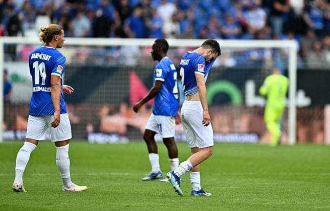 04 08 2024, xfux, Fussball 2 Bundesliga, SV Darmstadt 98 Fortuna Düsseldorf emspor, v l Fynn Lakenmacher SV Darmstadt 98 zautz, Matthias Bader SV Darmstadt 98 enttaeuscht, enttaeuscht schauend, dissapointed gibt Anweisungen, gestikuliert, mit den Armen gestikulieren gives instructions, gesticulate, gesticolando DFL DFB REGULATIONS PROHIBIT ANY USE OF PHOTOGRAPHS as IMAGE SEQUENCES and or QUASI VIDEO Licensing of the photographic work to SV Darmstadt 1898 e V and subsidiaries is not permitted No release of or sale to SV Darmstadt 1898 e V Darmstadt