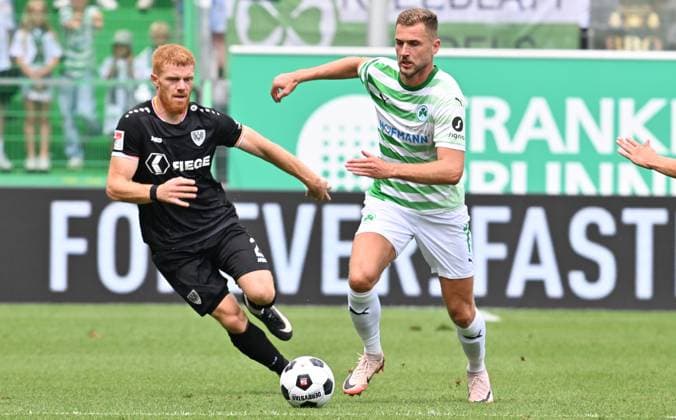 04 08 2024 Soccer Season 2024 2025 2 Soccer Bundesliga 01 Matchday SpVgg Greuther Fürth Kleeblatt SC Preußen Münster Sportfoto Zink xwoxzix DFL regulations prohibit any use of photographs as image sequences and or quasi video only for editorial use Mikkel Kirkeskov 2, Preußen Münster Dennis Srbeny 7, SpVgg Greuther Fürth