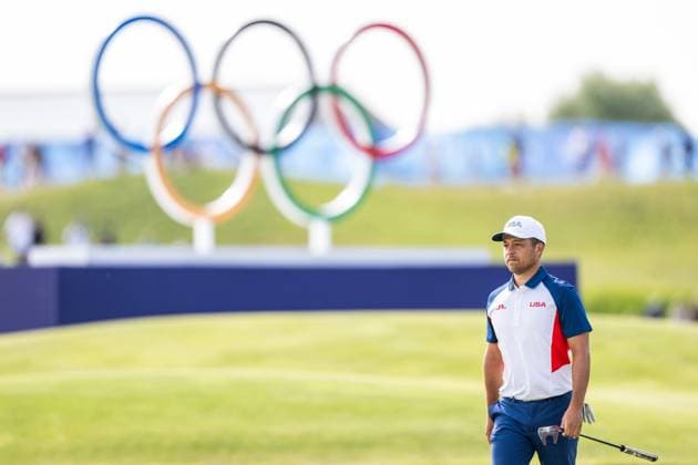 240804 Xander Schauffele of USA during the final round of the men s individual stroke play golf during day 9 of the Paris 2024 Olympic Games on August 4, 2024 in Paris Photo Petter Arvidson BILDBYRAN code PA PA0861 golf olympic games olympics os ol olympiska spelen olympiske leker paris 2024 paris os paris ol bbeng usa  Copyright: PETTERxARVIDSON BB240804PA159