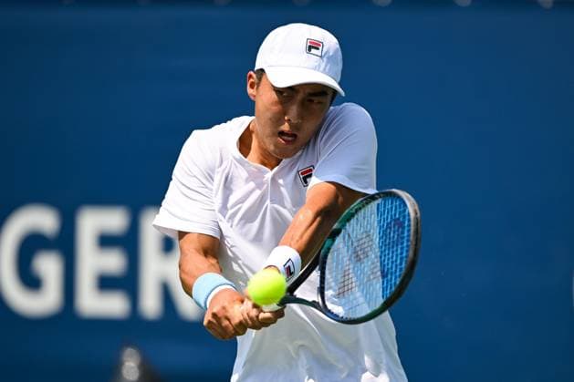 ATP National Bank Open 2024 MONTREAL, QC, CANADA AUGUST 04 Rinky Hijikata AUS returns the ball during a qualifying round match at ATP National Bank Open on August 04, 2024 at IGA Stadium in Montreal, QC, Canada Photo by David Kirouac Copyright: xBEAUTIFULxSPORTS Kirouacx