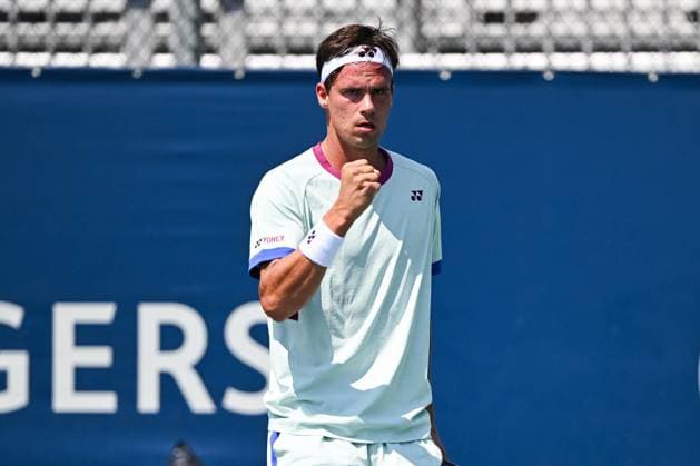 ATP National Bank Open 2024 MONTREAL, QC, CANADA AUGUST 04 Daniel Altmaier GER reacts after scoring a point during a qualifying round match at ATP National Bank Open on August 04, 2024 at IGA Stadium in Montreal, QC, Canada Photo by David Kirouac Copyright: xBEAUTIFULxSPORTS Kirouacx