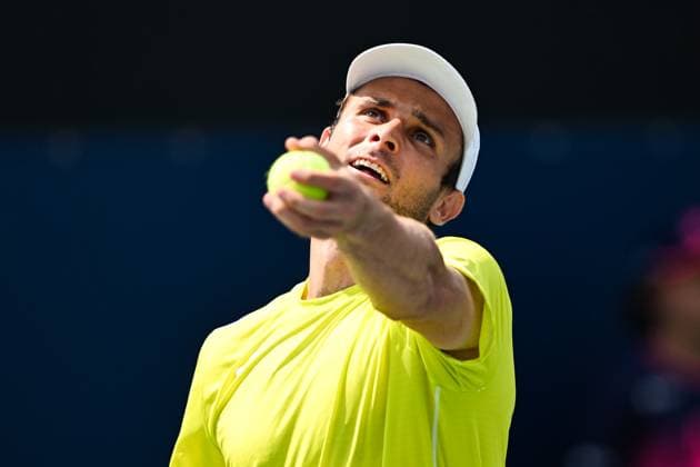 MONTREAL, QC - AUGUST 04: Arthur Rinderknech (FRA) serves the ball during a qualifying round match at ATP, Tennis Herren National Bank Open on August 04, 2024 at IGA Stadium in Montreal, QC (Photo by David Kirouac Icon Sportswire) TENNIS: AUG 04 National Bank Open EDITORIAL USE ONLY Icon240804015