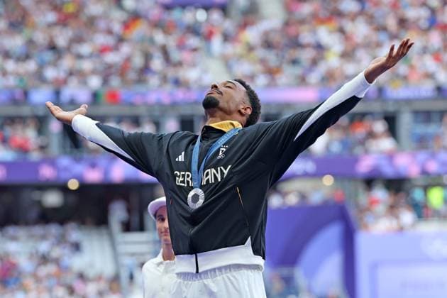 Award ceremony, Silver for Leo Neugebauer GER Decathlon, Athletics, Paris 2024, Olympic Games Paris 2024, Olympic Games 2024, 04 08 2024,