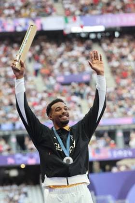 Award ceremony, Silver for Leo Neugebauer GER Decathlon, Athletics, Paris 2024, Olympic Games Paris 2024, Olympic Games 2024, 04 08 2024,