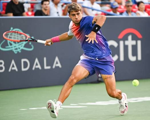 August 4, 2024, Washington, D.C, U.S: FLAVIO COBOLLI hits a forehand during his loss to Sebastian Korda in the menÃ¢â‚¬â ¢s final at the Rock Creek Tennis Center. Washington U.S - ZUMAg196 20240804_zap_g196_017 Copyright: xKylexGustafsonx