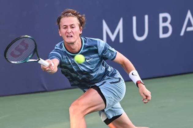 August 4, 2024, Washington, D.C, U.S: SEBASTIAN KORDA hits a forehand during his win over Flavio Cobolli in the menÃ¢â‚¬â ¢s final at the Rock Creek Tennis Center. Washington U.S - ZUMAg196 20240804_zap_g196_022 Copyright: xKylexGustafsonx