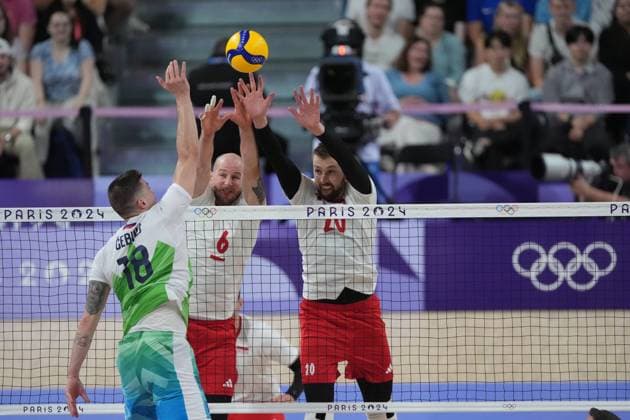 RECORD DATE NOT STATED PARIS 05.08.2024 SUMMER Olympic Games, Olympische Spiele, Olympia, OS VOLLEYBALL QUARTERFINAL POLAND - SLOVENIA BARTOSZ KUREK MATEUSZ BIENIEK FOTO: TOMASZ MARKOWSKI NEWSPIX.PL --- Newspix.pl  050824TOM023
