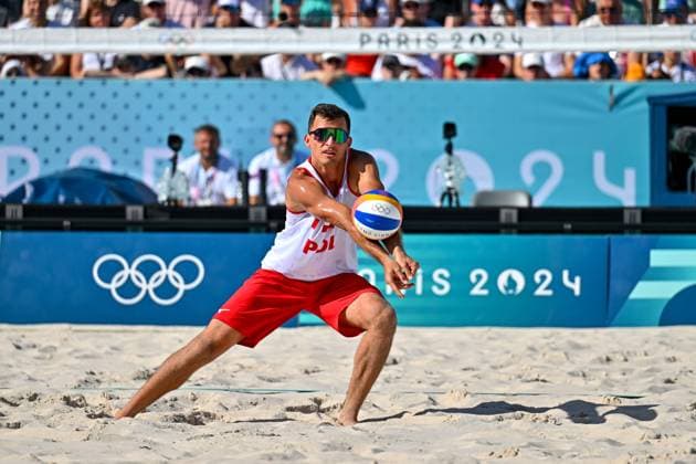 Olympic Games Beach Volleyball Paris 05 08 2024 Round of 16, Men, POL ESP, Michal Bryl 1, POL , Copyright: xBEAUTIFULxSPORTS TomxBlochx