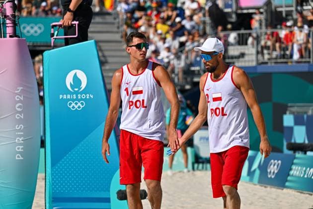 Olympic Games Beach Volleyball Paris 05 08 2024 Round of 16, Men, POL ESP, Michal Bryl 1, POL , Bartosz Losiak 2, POL Copyright: xBEAUTIFULxSPORTS TomxBlochx