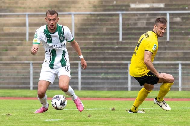 03 08 2024, Soccer Regionalliga West, Season 2024 2025, 02 Matchday, Borussia Moenchengladbach U23 SV Eintracht Hohkeppel at Grenzlandstadion in Moenchengladbach duel between Kushtrim Asallari Borussia Moenchengladbach U23, 10 and Sven Wurm SV Eintracht Hohkeppel, 04 Photo Kirchner Media TH Copyright: xKirchner-Media THx