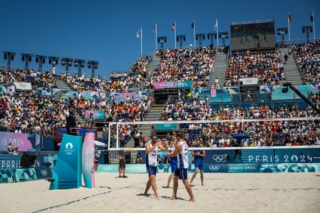 240805 Anders Mol and Christian Sorum of Norway celebrate in men s round of 16 beach volleyball match between Norway and USA during day 10 of the Paris 2024 Olympic Games on August 5, 2024 in Paris Photo Jon Olav Nesvold BILDBYRAN COP 217 JE0097 beachvolleyboll beach volleyball sandvolleyball paris 2024 olympics day 10 bbeng jubel  Copyright: JONxOLAVxNESVOLD BB240805JE062