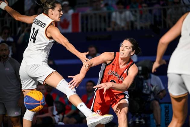 Sonja Greinacher (Germany) und Katherine Plouffee (Canada) battle for the ball during the Women s 3x3 Basketball semi-final match between Germany and Canada on Day 10 of the Olympic Games, Olympische Spiele, Olympia, OS Paris 2024 at La Concorde on August 5, 2024 in Paris, France.