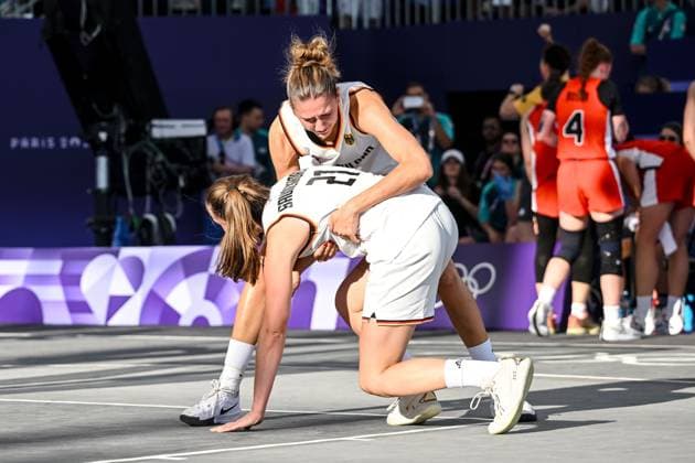 Marie Reichert (Germany) und Svenja Brunckhorst (Germany) cheer after the victory during the Women s 3x3 Basketball semi-final match between Germany and Canada on Day 10 of the Olympic Games, Olympische Spiele, Olympia, OS Paris 2024 at La Concorde on August 5, 2024 in Paris, France.