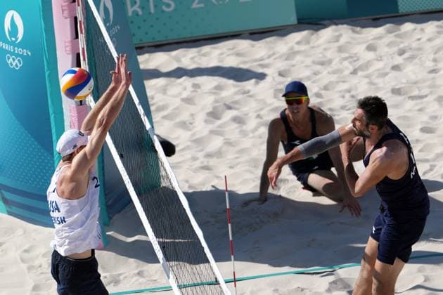 Samuele Cottafava and Paolo Nicolai during a men™s beach volley match between Italy and USA at 2024 Olympics, Monday, August 5, 2024, in Paris, France.  Copyright: xGianxMattiaxD Alberto LaPressex