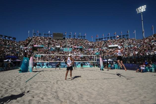 Samuele Cottafava and Paolo Nicolai during a men™s beach volley match between Italy and USA at 2024 Olympics, Monday, August 5, 2024, in Paris, France.  Copyright: xGianxMattiaxD Alberto LaPressex