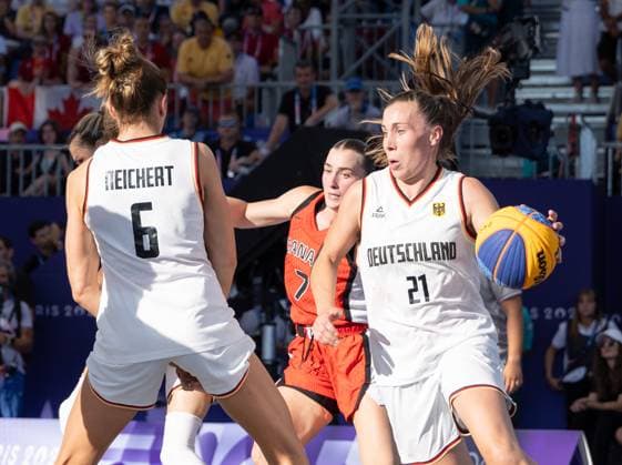 FRA, Paris, Olympic Games Paris 2024, 05 08 2024, 3x3 Basketball Women Semifinal Germany Canada, La Concorde 1 from left Marie Reichert Germany, 6 , Paige Crozon Canada, 7 and Svenja Brunckhorst Germany, 21 Copyright: HMBxMedia SteffiexWunderl