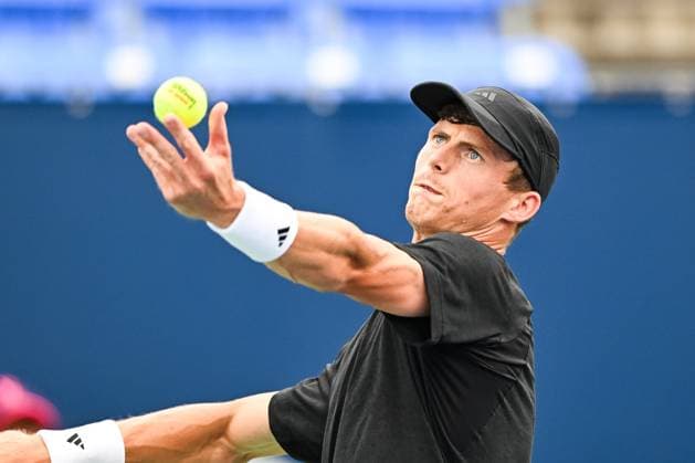 MONTREAL, QC - AUGUST 05: Billy Harris (GBR) serves the ball during a qualifying round match at ATP, Tennis Herren National Bank Open on August 05, 2024 at IGA Stadium in Montreal, QC (Photo by David Kirouac Icon Sportswire) TENNIS: AUG 05 National Bank Open EDITORIAL USE ONLY Icon240805035
