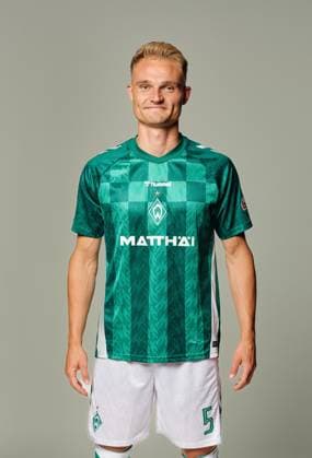 official portrait date SV Werder Bremen 2024 2025 Amos Pieper Werder Bremen 05 1 BL portrait date 2024 2025, xWerderxBremenxviaxnordphotoxGmbHx xKokenge nph00001