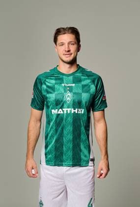 official portrait appointment SV Werder Bremen 2024 2025 Niklas Stark Werder Bremen 04 1 BL portrait appointment 2024 2025, xWerderxBremenxviaxnordphotoxGmbHx xKokenge nph00001