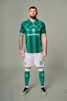 official portrait date SV Werder Bremen 2024 2025 Oliver Burke Werder Bremen 15 1 BL portrait date 2024 2025, xWerderxBremenxviaxnordphotoxGmbHx xKokenge nph00001