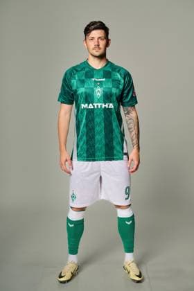 official portrait date SV Werder Bremen 2024 2025 Dawid Kownacki WerderË½BremenË½ 09 1 BL portrait date 2024 2025, xWerderxBremenxviaxnordphotoxGmbHx xKokenge nph00001