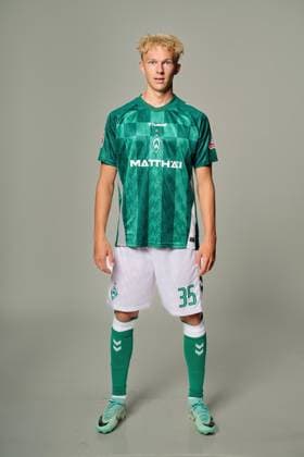 official portrait date SV Werder Bremen 2024 2025 Leon Opitz Werder Bremen 35 1 BL portrait date 2024 2025, xWerderxBremenxviaxnordphotoxGmbHx xKokenge nph00001