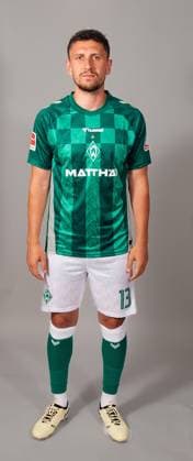 official portrait date SV Werder Bremen 2024 2025 Milos Veljkovic Werder Bremen 13 1 BL portrait date 2024 2025, xWerderxBremenxviaxnordphotoxGmbHx xKokenge nph00001