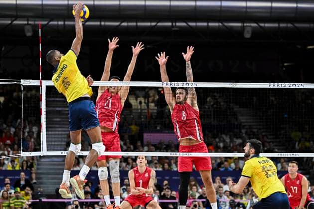 Adriano of Brazil during the Men s Volleyball Quarter Final between USA and Brazil at the Paris Olympics 2024 at the South Paris Arena in Paris, France. (Richard Callis SPP) Copyright: xRichardxCallis SPPx spp-en-RiCa-RM4_richiecallis_05082024v-1863