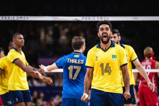 Brazil x USA men&amp; 39;s indoor volleyball PARIS, IF - 05.08.2024: BRAZIL X USA MEN& 39;S INDOOR VOLLEYBALL - Volleyball - Paris 2024 Olympics - Brazil (Photo: Luca Castro Fotoarena) x2588253x  LucaxCastro