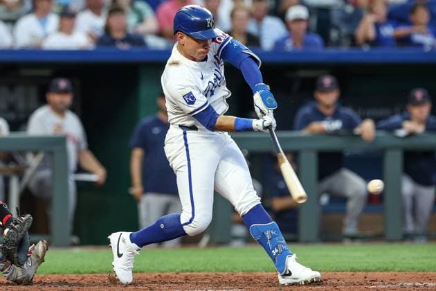 August 5, 2024: Kansas City Royals designated hitter Freddy Fermin (34) hits an RBI single during the fourth inning against the Boston Red Sox at Kauffman Stadium in Kansas City, MO. CSM Kansas City United States of America - ZUMAc04_ 20240805_zma_c04_314 Copyright: xDavidxSmithx