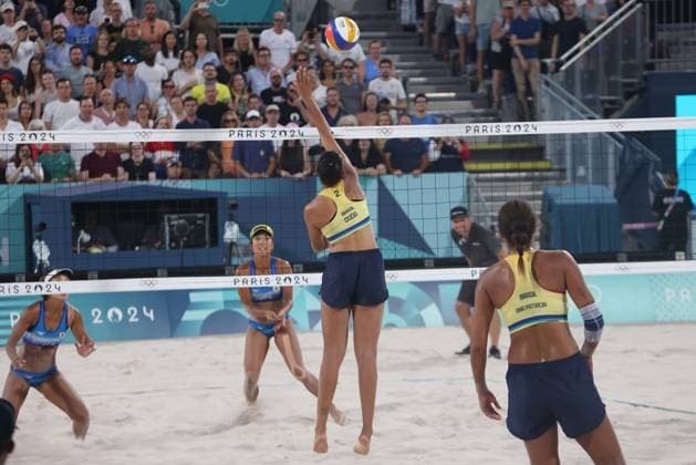 RECORD DATE NOT STATED PARIS, FR - AUGUST 5: View of Japan vs Brazil Women s Beach volleyball, Beachvolleyball in Paris, France during the 2024 Summer Olympics on August 5, 2024. Copyright: xmpi34x