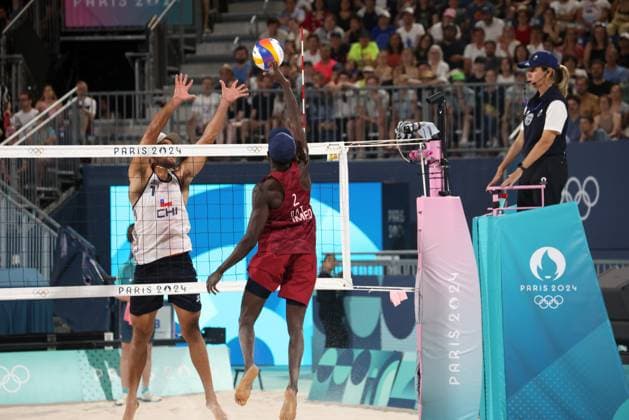 RECORD DATE NOT STATED PARIS, FR - AUGUST 5: View of Qatar Vs Chile Men s Beach volleyball, Beachvolleyball in Paris, France during the 2024 Summer Olympics on August 5, 2024. Copyright: xmpi34x