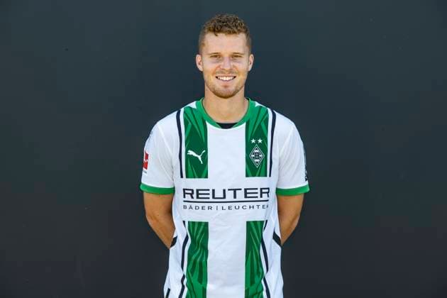 Nico Elvedi