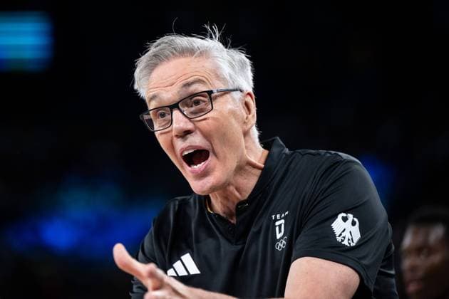 Gordon Herbert national coach Germany gestures, FRA, Olympic Games Paris 2024, Basketball Men, Germany GER vs Greece GRE , Quarterfinals, 06 08 2024 FRA, Olympic Games Paris 2024, Basketball Men, Germany GER vs Greece GRE , Quarterfinals, 06 08 2024 Paris Copyright: xEibner-Pressefoto Memmlerx EP_MMR