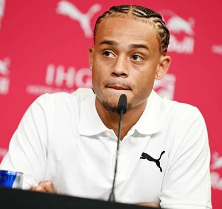 Soccer Bundesliga season 2024 2025, Press conference with Xavi Simons Offensive midfield RB Leipzig, back number 10 , Marcel Schäfer Managing Director Sport RB Leipzig and Rouven Schröder Sports Director RB Leipzig Xavi Simons Offensive midfield RB Leipzig, back number 10 at the press conference of RB Leipzig 06 08 2024 at this the extension of the loan of Xavi from Paris Saint Germain was announced Leipzig Saxony Germany Red Bull training ground at Cottaweg