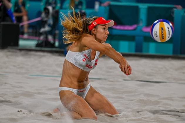 Olympic Games Beach Volleyball Paris 06 08 2024 Quarterfinals, Women, USA SUI, Nina Brunner, Copyright: xBEAUTIFULxSPORTS TomxBlochx