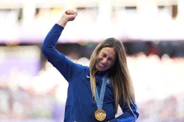 Valarie Allman of USA (Women s Discus) celebrates her gold medal Paris 2024 Olympic Games, Olympische Spiele, Olympia, OS Day Eleven, Paris, France - 06 Aug 2024  Copyright: xDavexWinter Shutterstockx 14621709lo