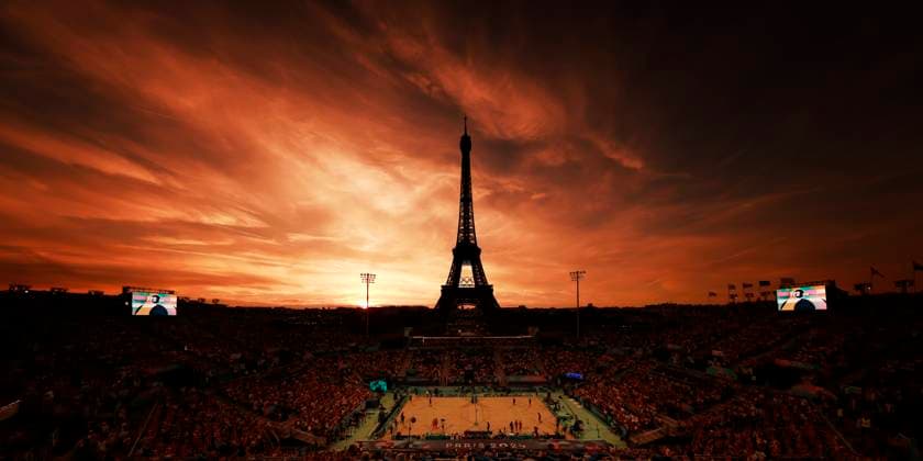 (240806) -- PARIS, Aug. 6, 2024 -- Players of both sides prepare to enter the court ahead of the Beach volleyball, Beachvolleyball women s quarterfinal between Mariafe Artacho del Solar Taliqua Clancy of Australia and Zoe Verge-Depre Esmee Boebner of Switzerland at the Paris 2024 Olympic Games, Olympische Spiele, Olympia, OS in Paris, France, Aug. 6, 2024. ) (PARIS2024) FRANCE-PARIS-OLY-BEACH VOLLEYBALL FeixMaohua 