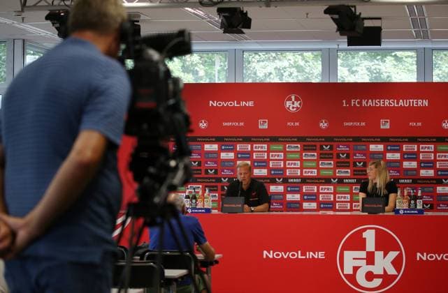 07 08 2024, Football, 2 Bundesliga, FC Kaiserslautern Press Conference, Season 2024 25, Markus Anfang Trainer FC Kaiserslautern ,Fritz Walter Stadion, Kaiserslautern, Germany, zmdz, DFB DFL regulations prohibit any use of photographs as image sequences and or quasi video FC Kaiserslautern Press Conference